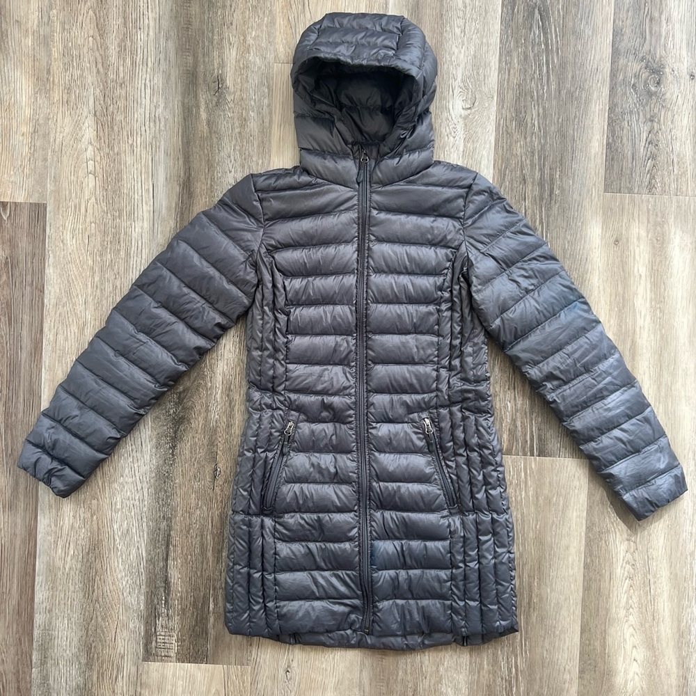 Aventure Fitted Puffer Jacket - image 1